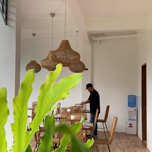 Bahandi Hotel